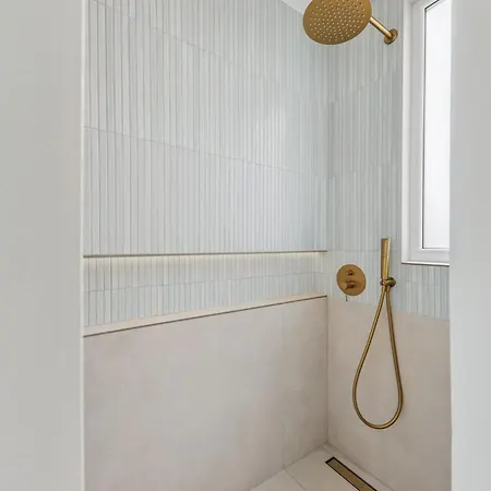 Montmartre 1881 Apartment