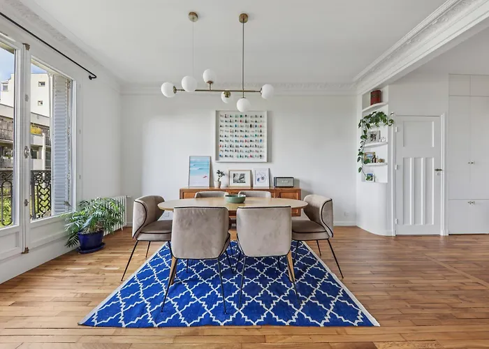 Apartamento Cosy Family Nest In Montmartre