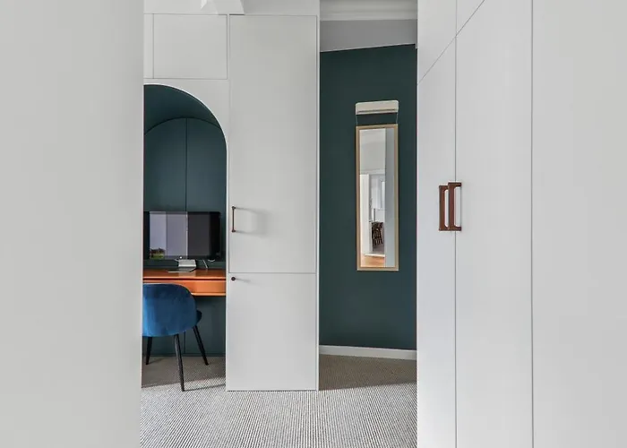 Cosy Family Nest In Montmartre Paris