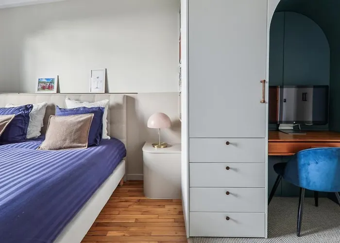 Cosy Family Nest In Montmartre *